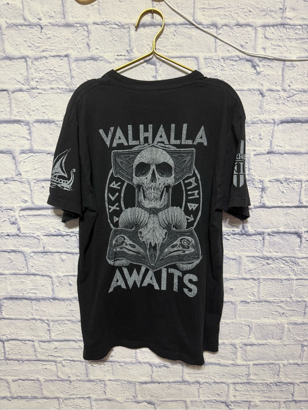 Warrior XII Men’s Black XL Cotton Crew Neck Graphic T-Shirt
Pre owned great cond